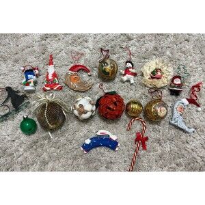Vtg Christmas Ornament Lot Of 17 Quirky Fun Dept 56 And Others